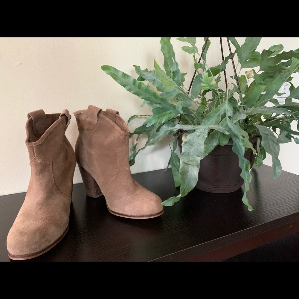 suede booties
